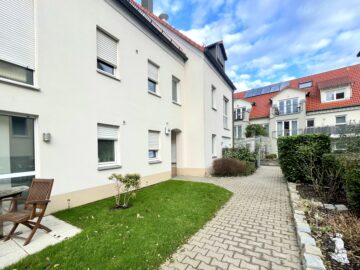 VERKAUFT: Willkommen in Heroldsberg! Ihr Raumwunder auf zwei Etagen mit Balkon & TG-Stellplatz, 90562 Heroldsberg, Maisonettewohnung