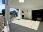 Am Waldrand zuhause: Teilsaniertes EFH mit 222m² in Neumarkt - Loggia
