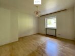 Am Waldrand zuhause: Teilsaniertes EFH mit 222m² in Neumarkt - Kinderzimmer EG